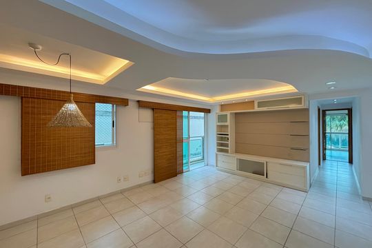Apartamento à venda com 2 quartos, 93m² em Botafogo, Rio de Janeiro