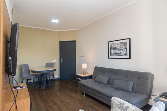 Sala de apartamento para alugar com 1 quarto, 48m² em Consolação, São Paulo