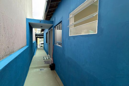 Corredor de casa para alugar com 2 quartos, 98m² em Vila Euro, São Bernardo do Campo