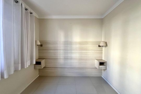 Quarto 1 de apartamento para alugar com 2 quartos, 46m² em Vila Marieta, Campinas