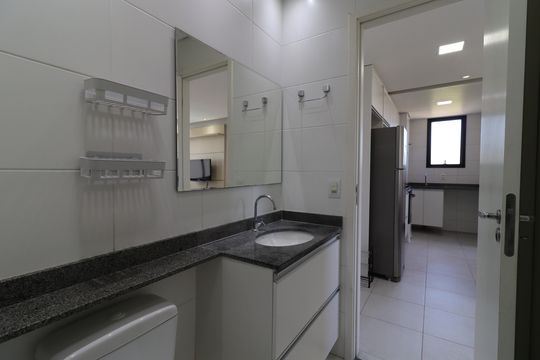 Banheiro de apartamento para alugar com 2 quartos, 34m² em Jurubatuba, São Paulo