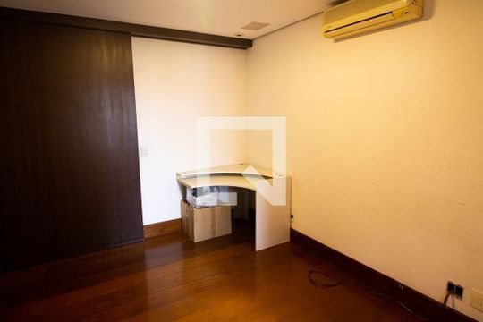 Apartamento para alugar com 3 quartos, 260m² em Vila Andrade, São Paulo