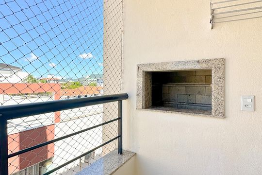 Varanda da Sala de apartamento para alugar com 1 quarto, 65m² em Canasvieiras, Florianópolis