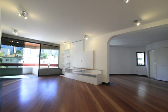 Sala de apartamento à venda com 3 quartos, 190m² em Aclimação, São Paulo