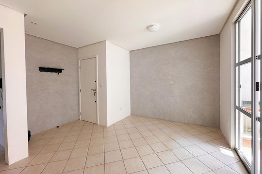 Sala  de apartamento para alugar com 2 quartos, 85m² em Itacorubi, Florianópolis