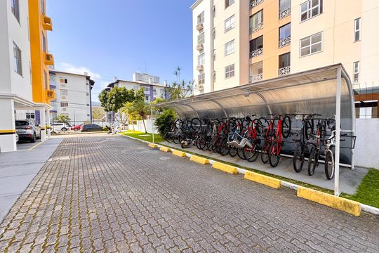 Área comum de apartamento para alugar com 2 quartos, 85m² em Itacorubi, Florianópolis