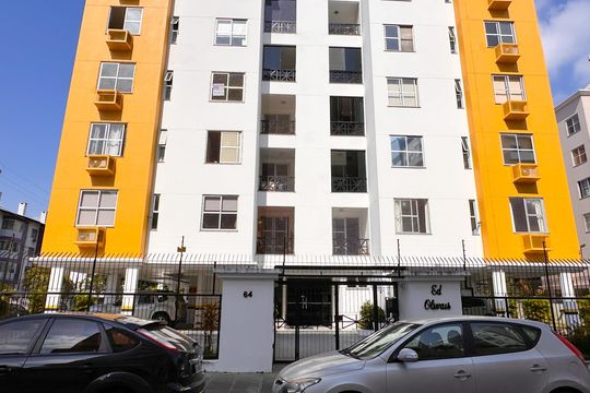 Fachada de apartamento para alugar com 2 quartos, 85m² em Itacorubi, Florianópolis