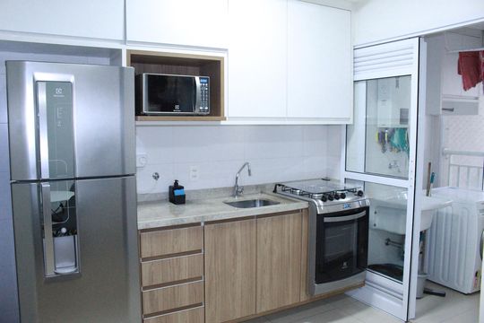Cozinha de apartamento para alugar com 1 quarto, 47m² em Santa Efigênia, São Paulo