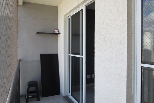 Varanda de apartamento à venda com 2 quartos, 49m² em São Pedro, Osasco