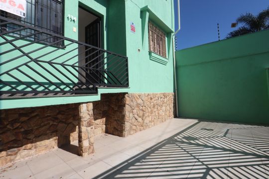 Garagem da Frente de casa para alugar com 3 quartos, 200m² em Chácara Belenzinho, São Paulo