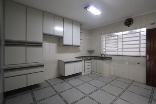 Cozinha de casa para alugar com 3 quartos, 200m² em Chácara Belenzinho, São Paulo