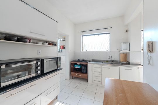 Cozinha de apartamento à venda com 3 quartos, 121m² em Bela Vista, São Paulo