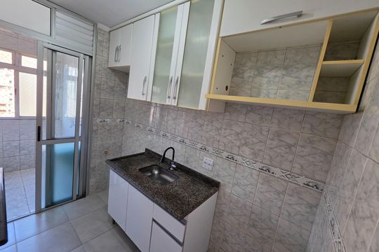Cozinha de apartamento para alugar com 2 quartos, 54m² em Vila Cruz das Almas, São Paulo