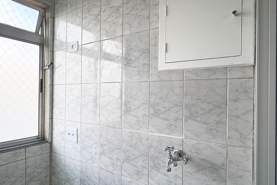 Área de Serviço de apartamento para alugar com 2 quartos, 54m² em Vila Cruz das Almas, São Paulo