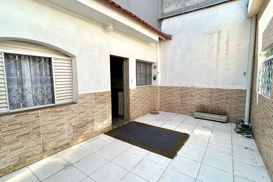 Quintal de casa para alugar com 2 quartos, 146m² em Vila Augusta, Guarulhos