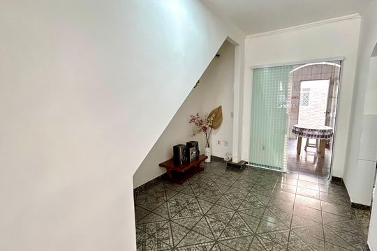 Sala de casa para alugar com 2 quartos, 146m² em Vila Augusta, Guarulhos