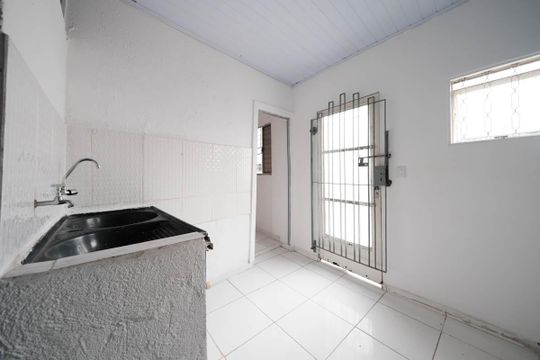 Sala/Cozinha de casa para alugar com 1 quarto, 38m² em Vila Lais, São Paulo