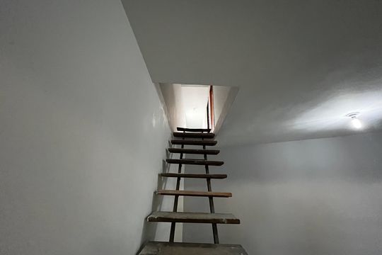 Escada de casa à venda com 3 quartos, 180m² em Lauzane Paulista, São Paulo