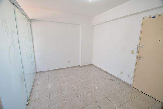 Sala de apartamento para alugar com 1 quarto, 45m² em Botafogo, Campinas
