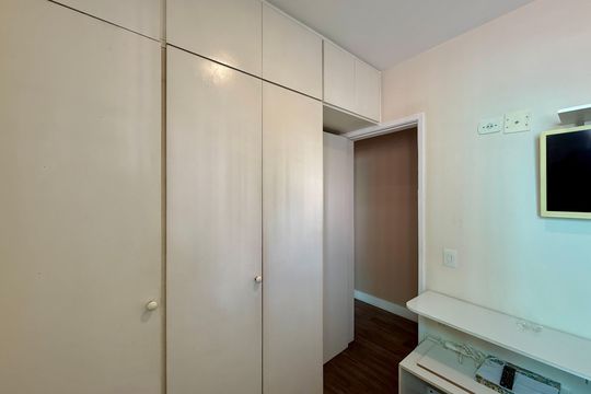 Quarto  de casa à venda com 3 quartos, 174m² em Santo Amaro, São Paulo