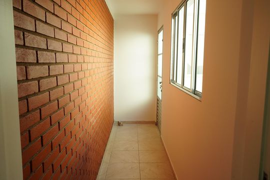 Corredor de casa para alugar com 3 quartos, 160m² em Cidade Mãe do Céu, São Paulo