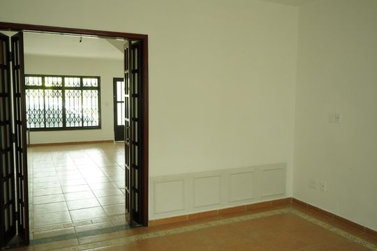 Sala 2 de casa para alugar com 3 quartos, 160m² em Cidade Mãe do Céu, São Paulo