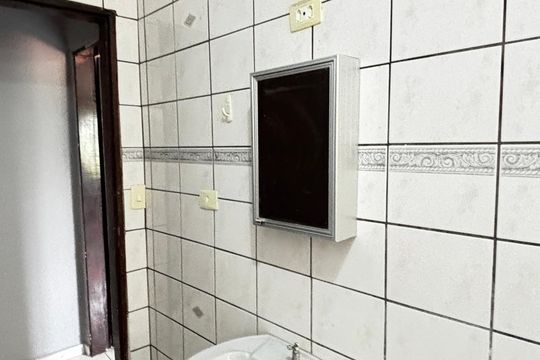 Banheiro de casa para alugar com 2 quartos, 150m² em Jardim Ipanema, Santo André