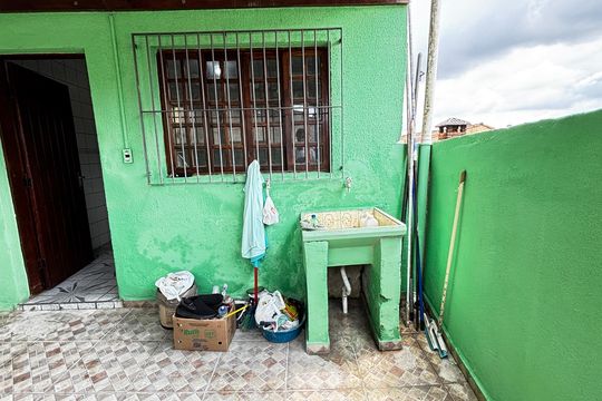 Area de Serviço - Quintal de casa para alugar com 2 quartos, 150m² em Jardim Ipanema, Santo André