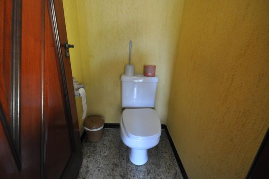 Lavabo 1 de casa para alugar com 5 quartos, 420m² em Vila Mazzei, São Paulo