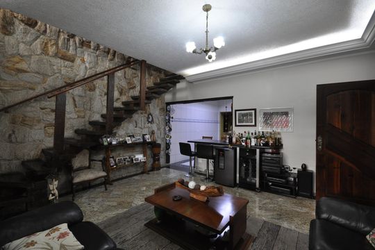 Sala de casa à venda com 5 quartos, 420m² em Vila Mazzei, São Paulo