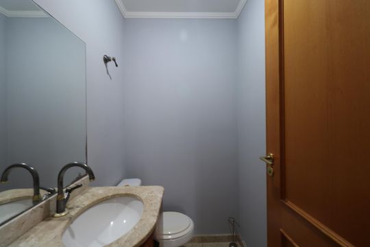 Lavabo de apartamento para alugar com 4 quartos, 134m² em Santo Antônio, São Caetano do Sul