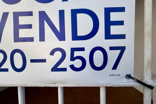 Placa  de casa à venda com 2 quartos, 100m² em Vila Cordeiro, São Paulo