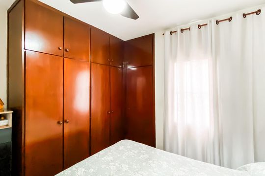 Suite de apartamento para alugar com 3 quartos, 95m² em Chácara Cruzeiro do Sul, São Paulo