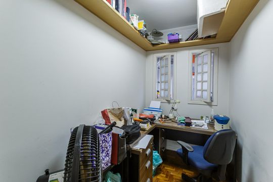 Escritório de apartamento à venda com 3 quartos, 80m² em Indianópolis, São Paulo