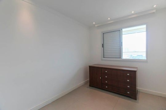 Quarto 1 de apartamento para alugar com 2 quartos, 73m² em Vila Prudente, São Paulo