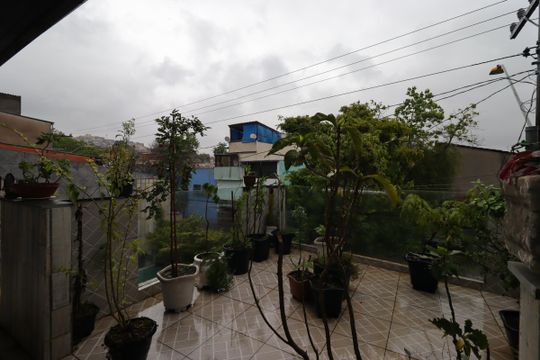 Varanda do Quarto 1 de casa à venda com 3 quartos, 175m² em Centreville, Santo André