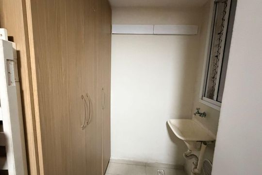Área de serviço de apartamento à venda com 2 quartos, 45m² em Liberdade, São Paulo