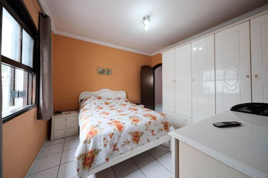 Suíte de casa à venda com 3 quartos, 140m² em Jardim Brasilia (zona Leste), São Paulo