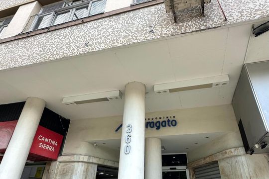 Fachada de apartamento para alugar com 2 quartos, 70m² em Botafogo, Rio de Janeiro