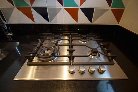 Cozinha de apartamento para alugar com 1 quarto, 54m² em Jardim Paulistano, São Paulo