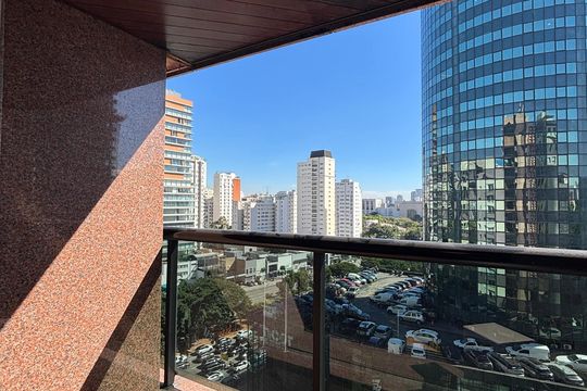 Varanda de apartamento para alugar com 1 quarto, 42m² em Jardim Paulistano, São Paulo