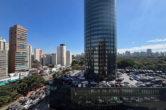 Vista de apartamento para alugar com 1 quarto, 42m² em Jardim Paulistano, São Paulo