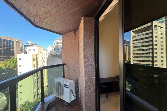 Varanda de apartamento para alugar com 1 quarto, 48m² em Jardim Paulistano, São Paulo