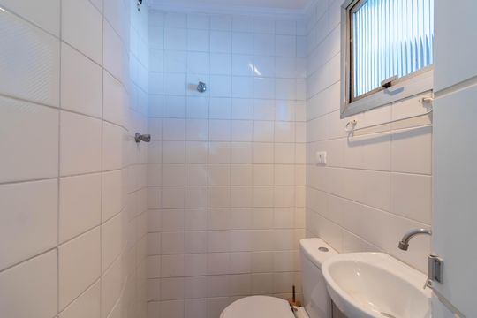 Lavabo de apartamento para alugar com 3 quartos, 118m² em Jardim São Paulo, São Paulo