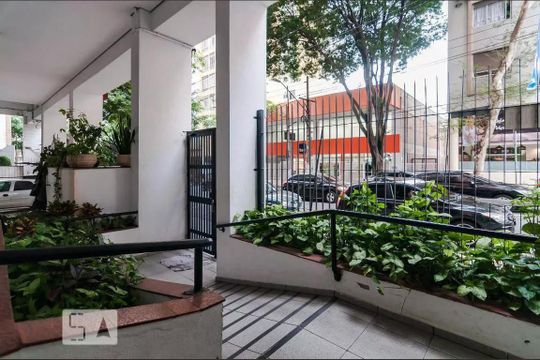 Hall de Entrada de kitnet/studio à venda com 1 quarto, 33m² em Vila Buarque, São Paulo