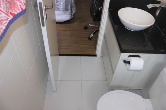 Banheiro da Suíte de apartamento para alugar com 2 quartos, 59m² em Gopoúva, Guarulhos