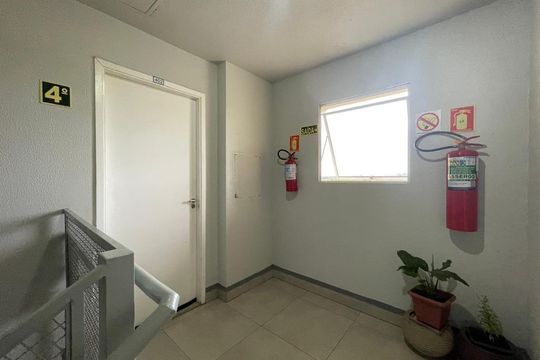 Área de serviço de apartamento para alugar com 2 quartos, 42m² em São Miguel, São Leopoldo