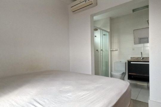 Suíte 2 de apartamento para alugar com 2 quartos, 94m² em Ponta da Praia, Santos