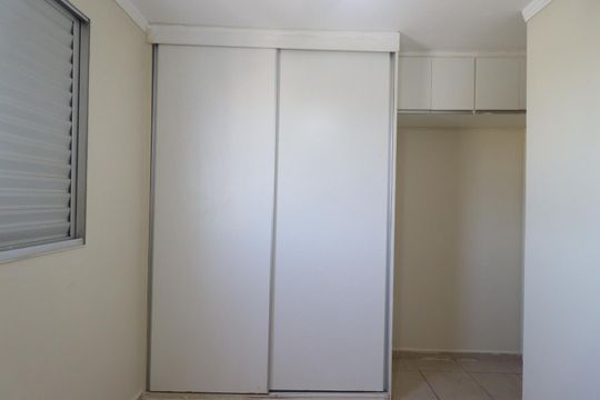 Quarto 2 de apartamento para alugar com 2 quartos, 48m² em Jardim Paulistano, Ribeirão Preto