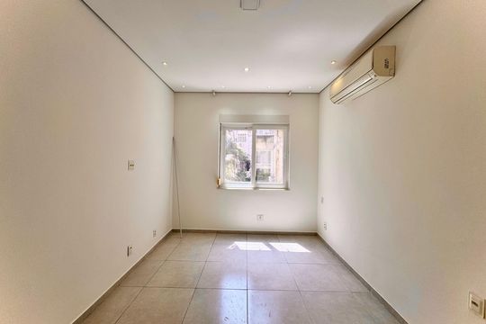 Suíte de apartamento à venda com 2 quartos, 89m² em Laranjeiras, Rio de Janeiro